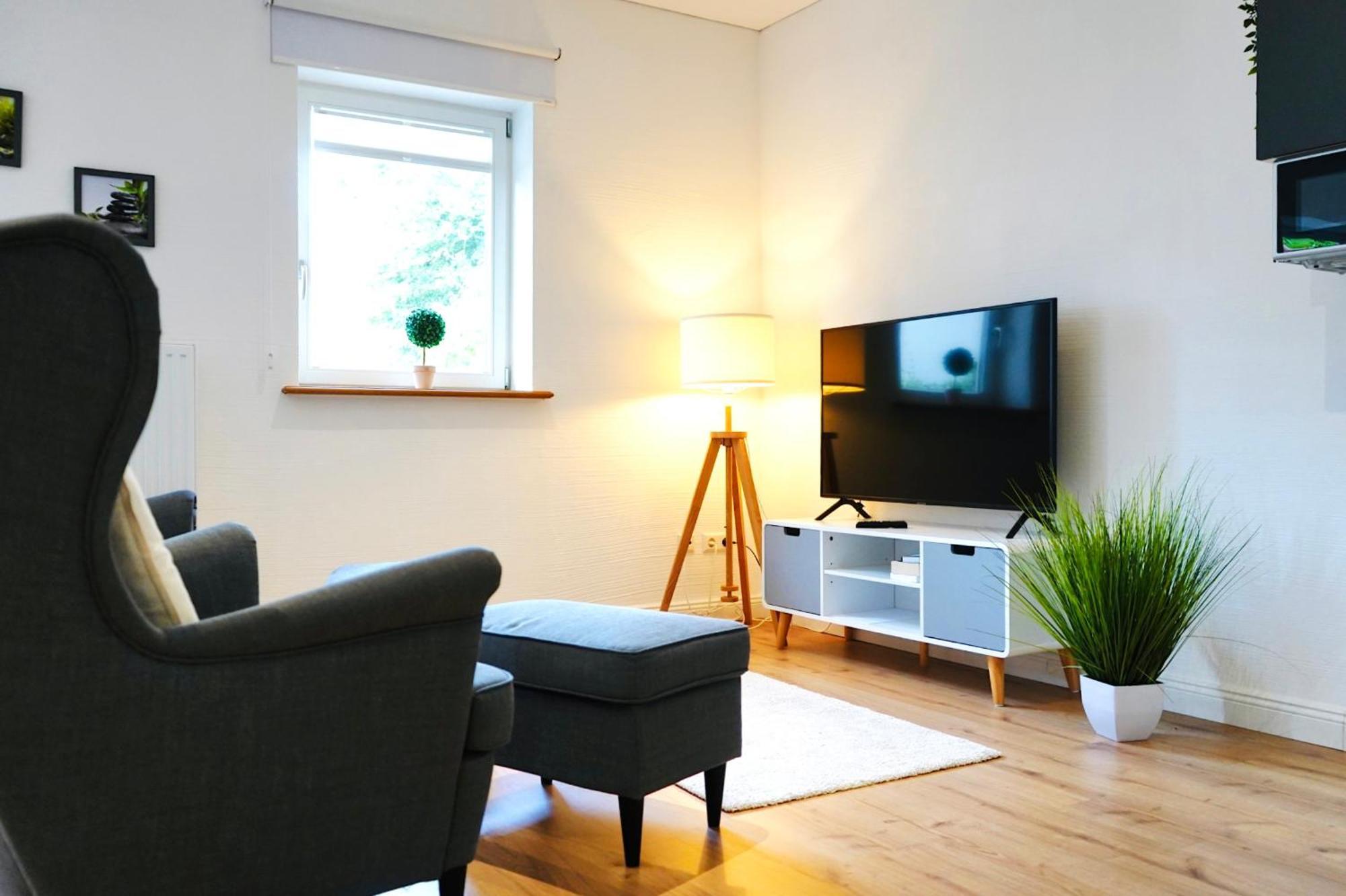 Altstadt Apartment II - Terrasse- Waschmaschine- Parkplatz วอล์ฟสบวร์ก ภายนอก รูปภาพ